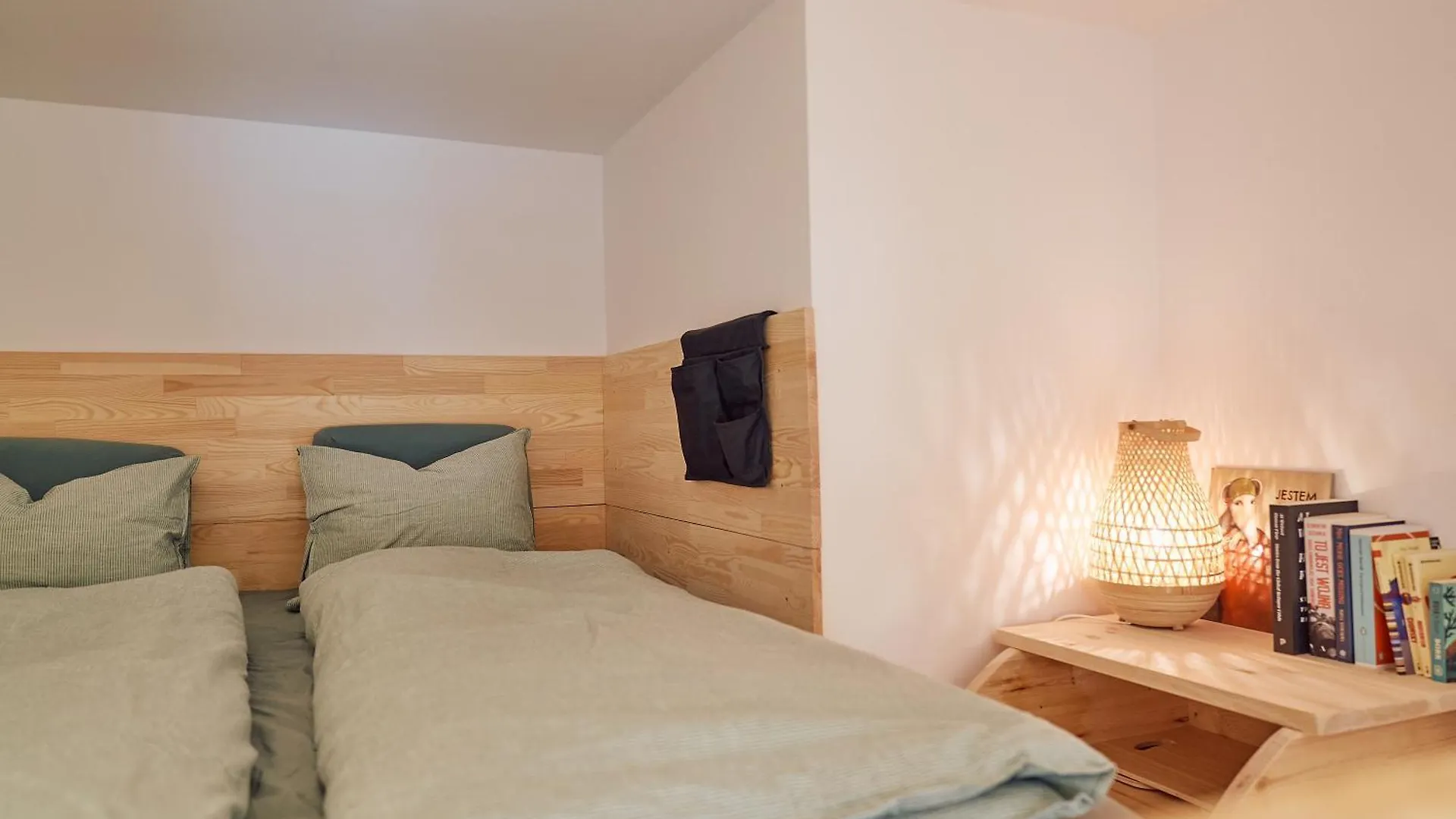 Tyzenhauz Apartments Siemiradzkiego Street Kraków