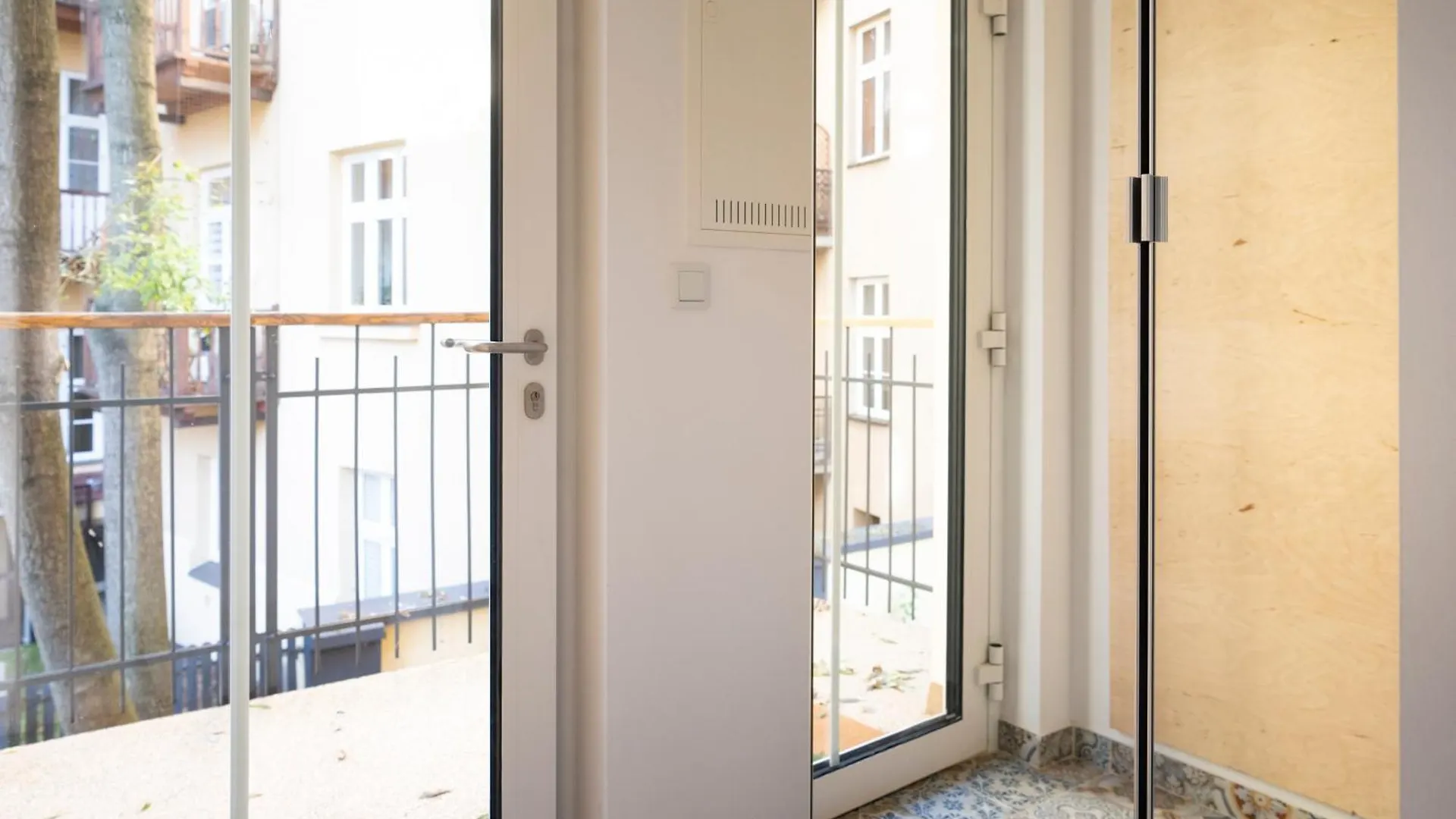 Tyzenhauz Apartments Siemiradzkiego Street Kraków 0*,  Polska