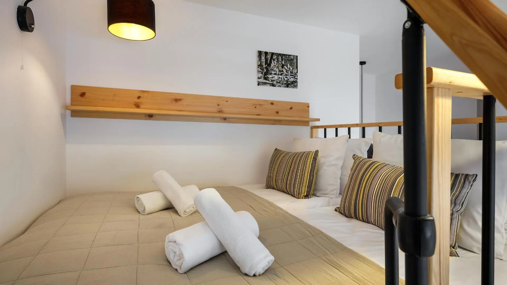 Tyzenhauz Apartments Siemiradzkiego Street Krakow 0*,  Poland