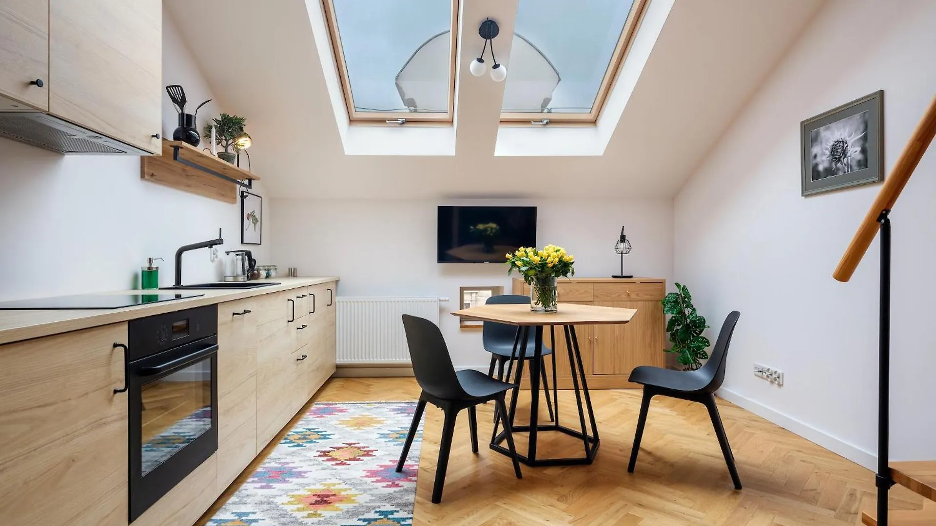 Tyzenhauz Apartments Siemiradzkiego Street Krakow